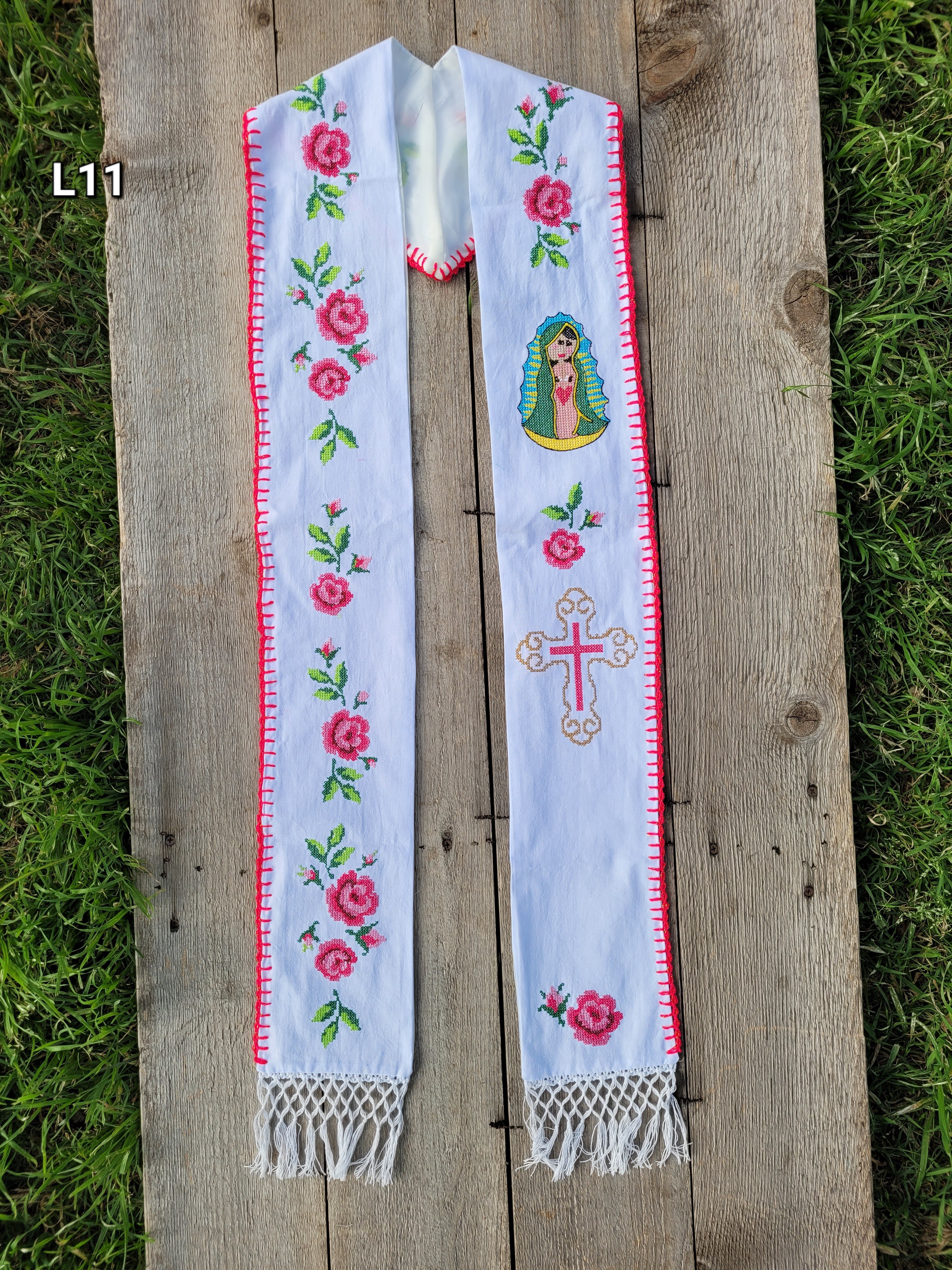 Punta de Cruz Graduation Sash L11