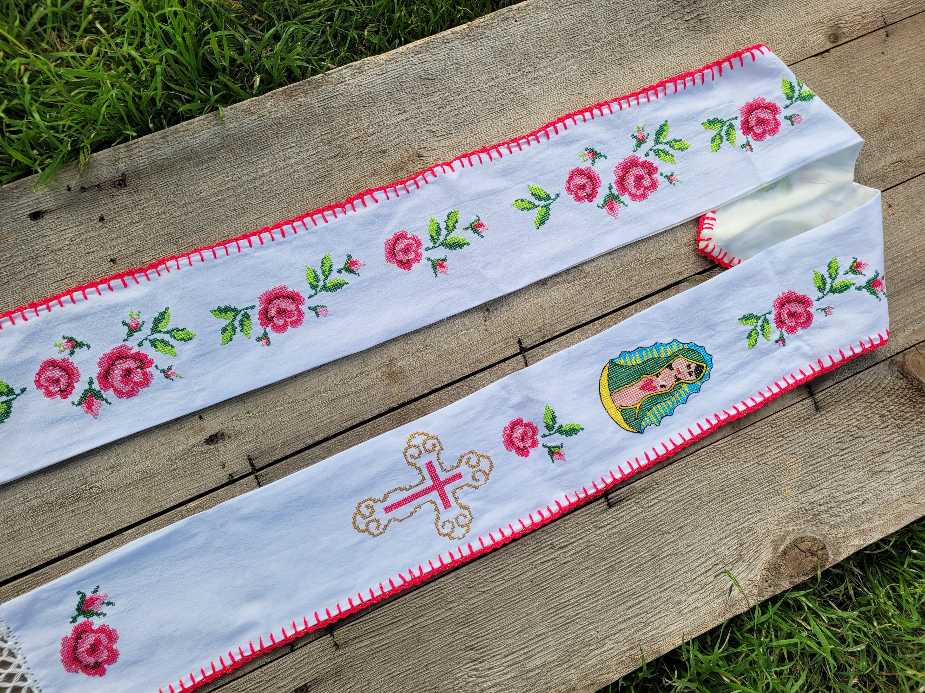 Punta de Cruz Graduation Sash L11