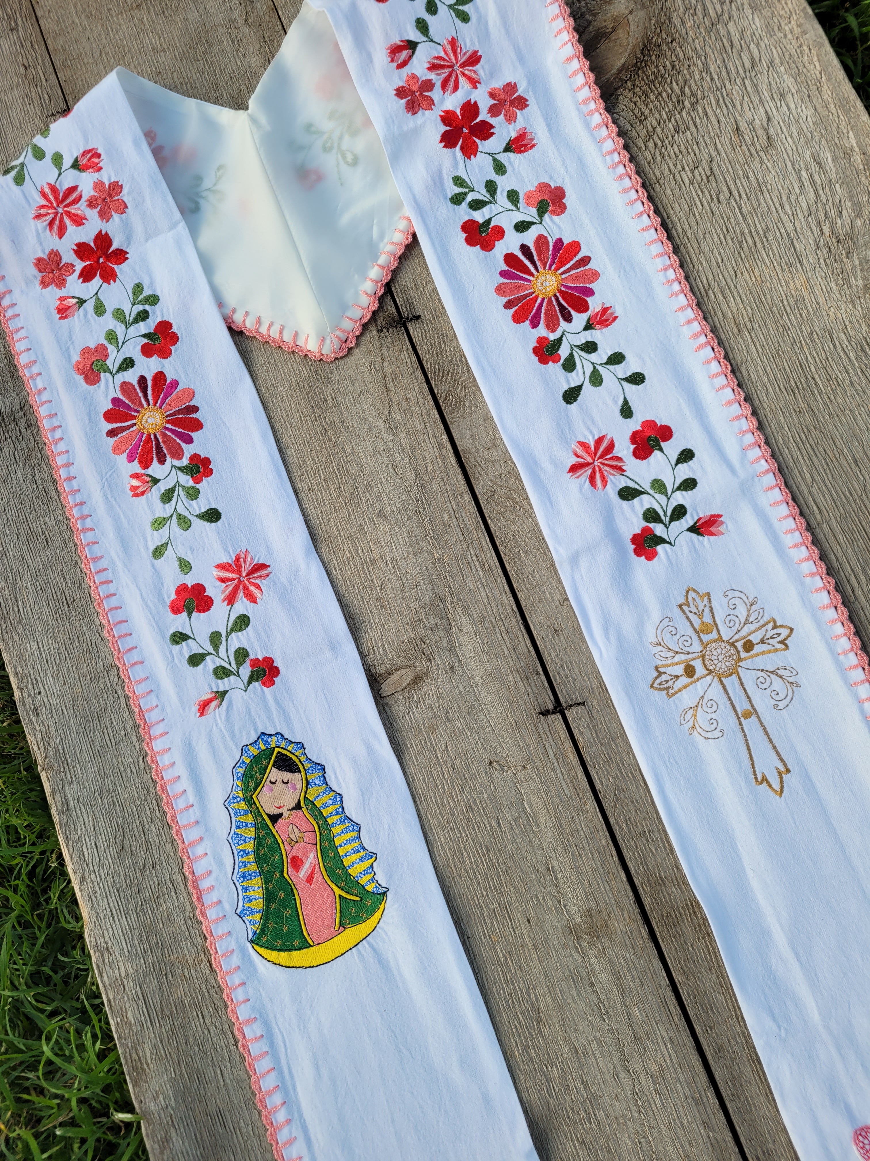 Floral/Virgen Graduation Sash L22