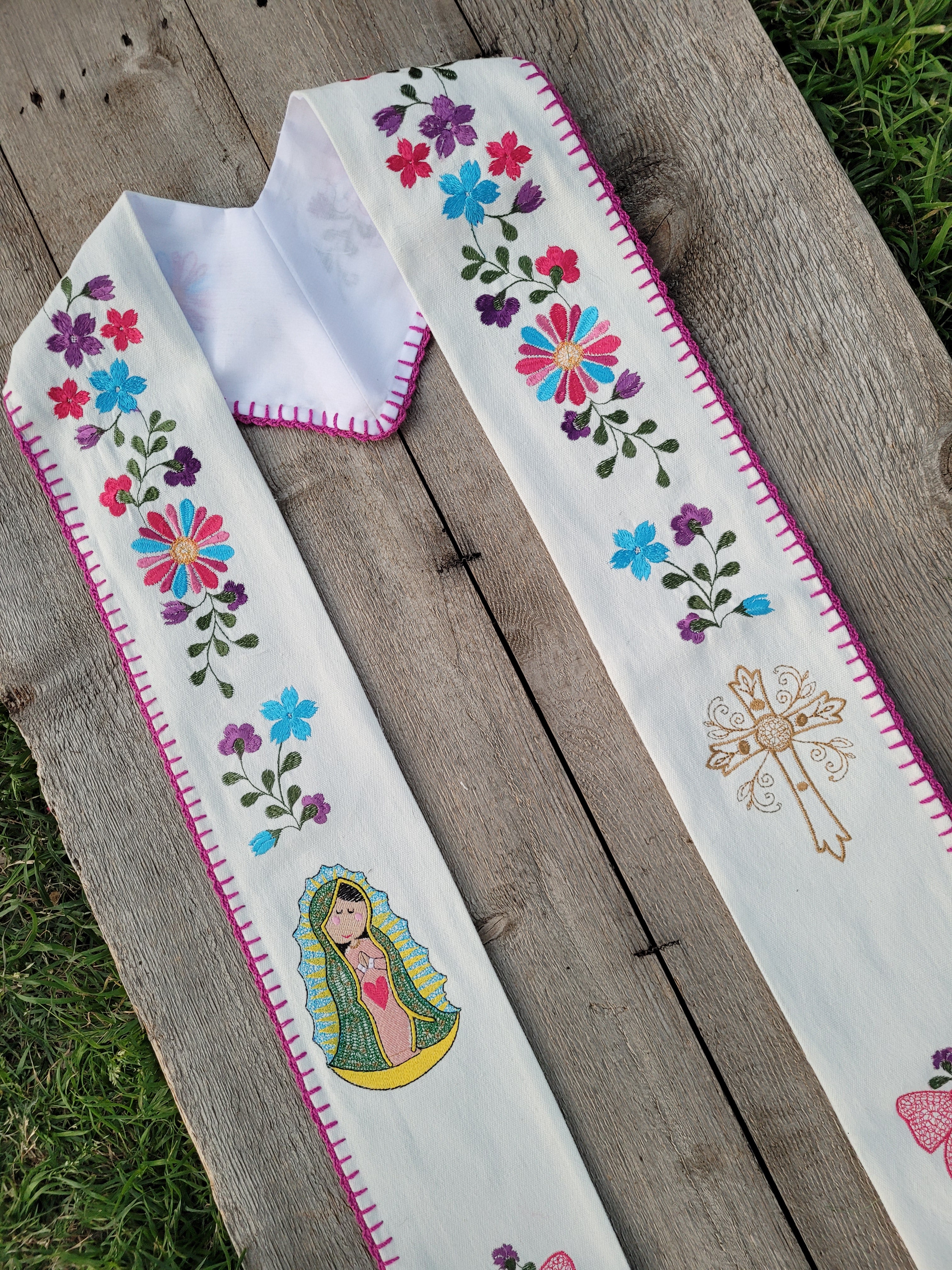 Floral/Virgen Graduation Sash L38